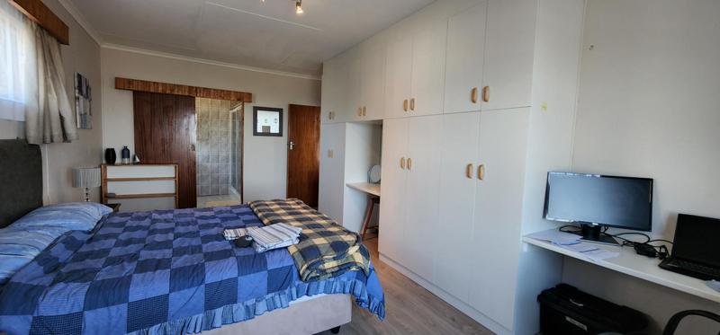 7 Bedroom Property for Sale in Tergniet Western Cape